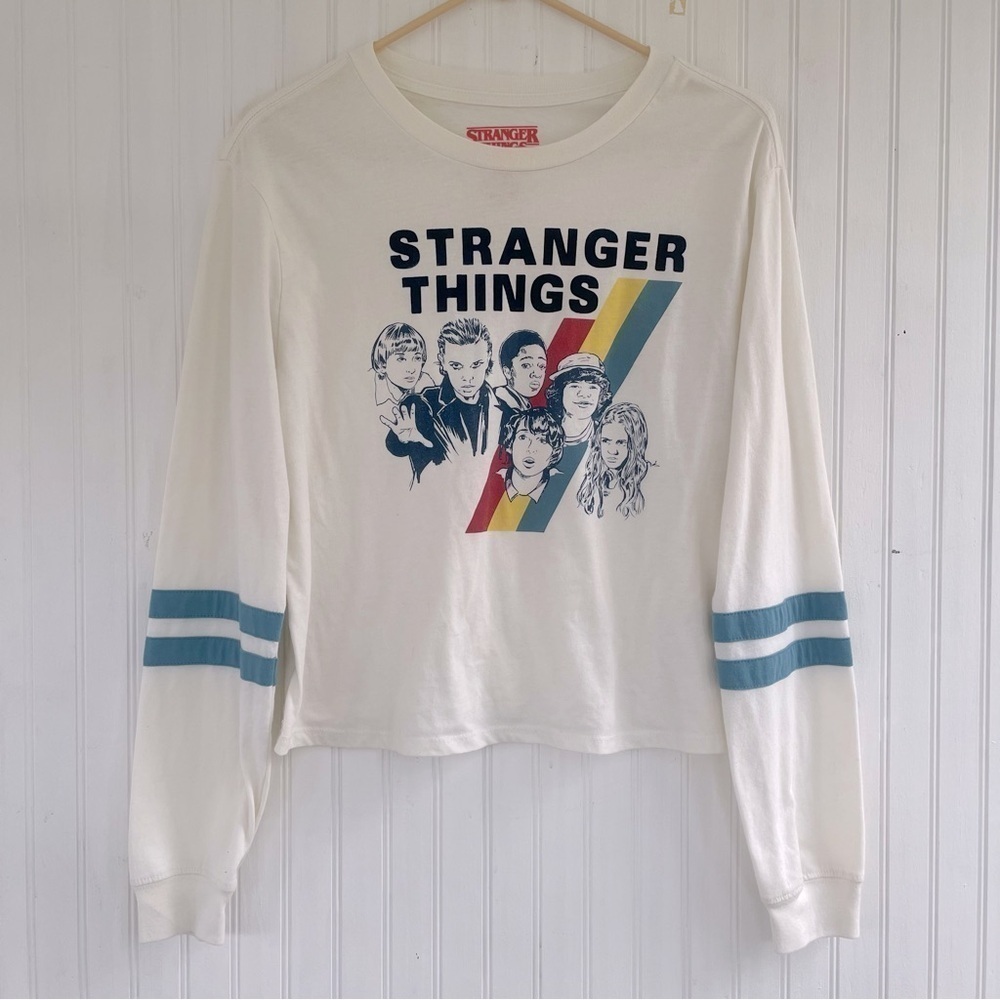 Netflix Stranger Things Retro Long sleeve Graphic Tee Boxy fit Size Medium